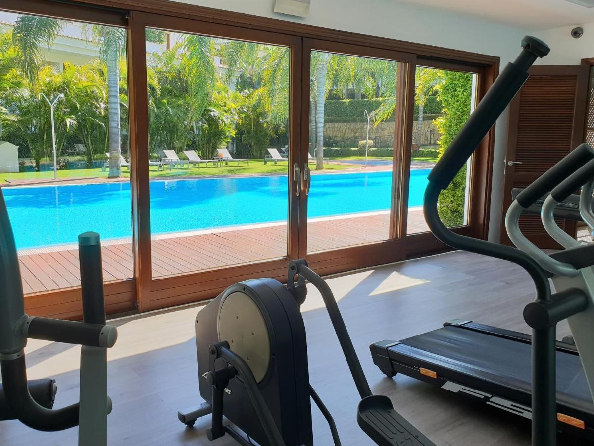 Luxury Apartment Frontal Beach In Doncella Beach Estepona Buitenkant foto